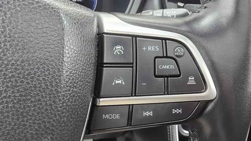 2024 Toyota Grand Highlander | Photo 17 of 33