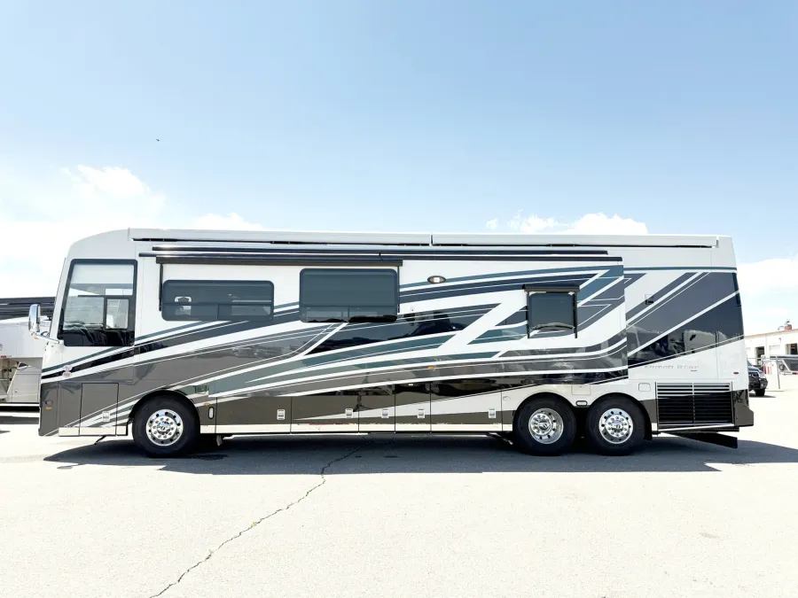 2026 Newmar Dutch Star 4081 | Photo 22 of 32