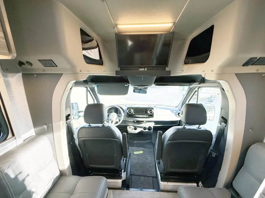 2025 Winnebago EKKO 23B | Photo 8 of 28