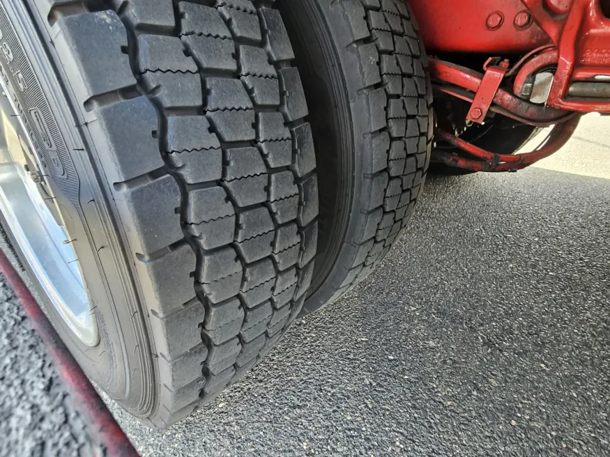 2020 Peterbilt 389 | Photo 26 of 35