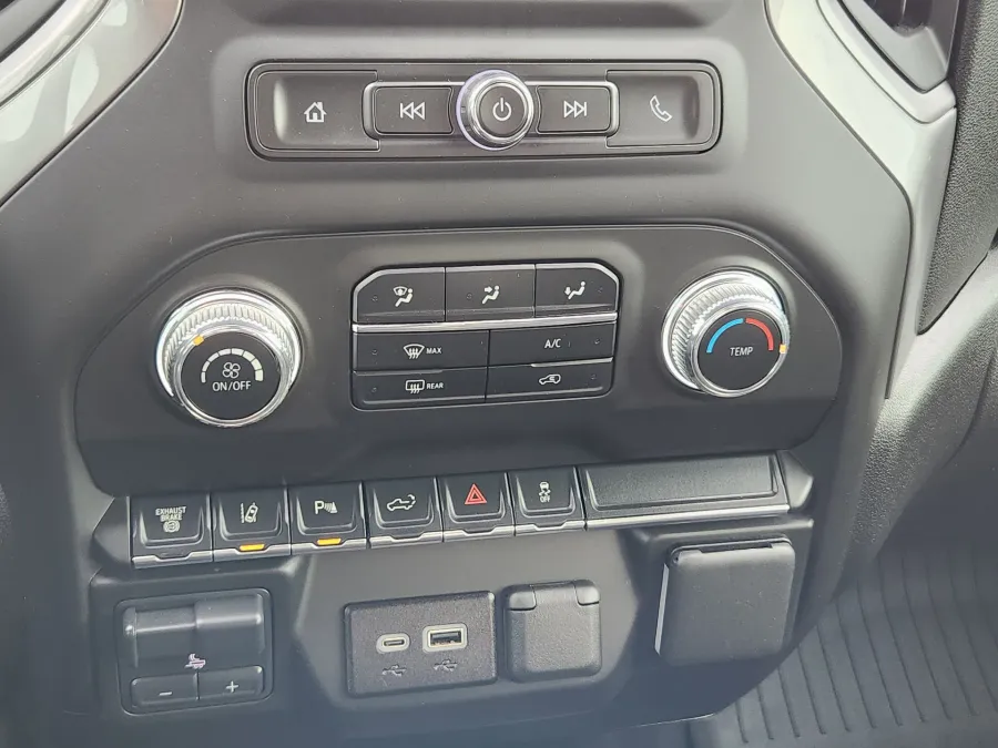 2025 GMC Sierra 2500HD Pro | Photo 23 of 26