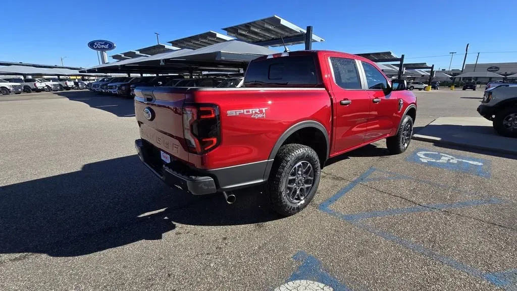 2025 Ford Ranger | Photo 5 of 29