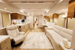2026 Emerald Luxury Coaches Prevost H3-45 Quad Slide | Thumbnail Photo 3 of 34