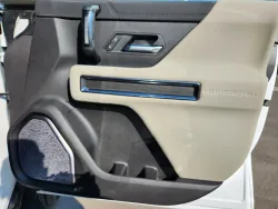 2026 GMC HUMMER EV SUV 2X | Thumbnail Photo 16 of 30