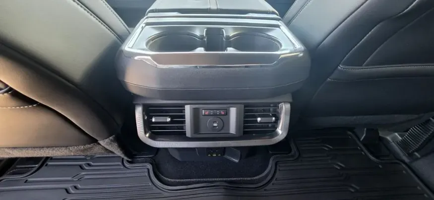 2026 Ford F-150 | Photo 33 of 35
