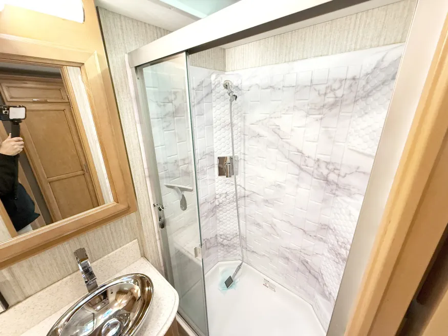 2024 Newmar Bay Star 3626 | Photo 15 of 31