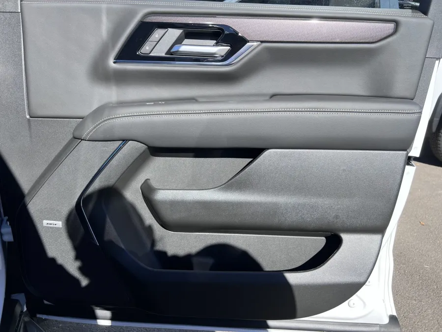 2026 GMC Yukon Elevation | Photo 15 of 29