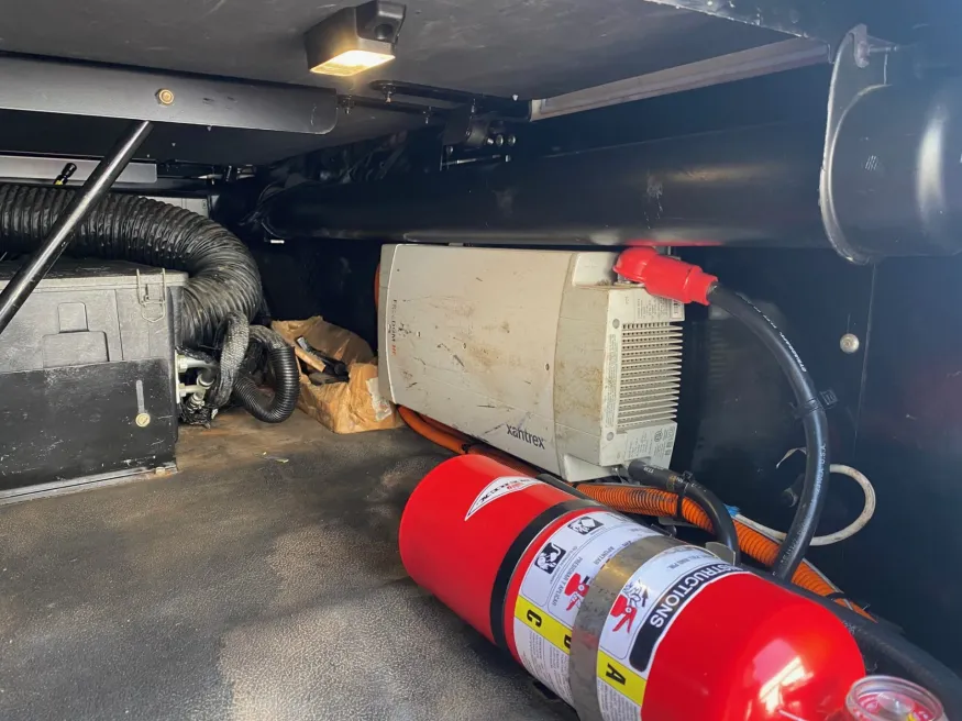 2022 Peterbilt 567 | Photo 14 of 25