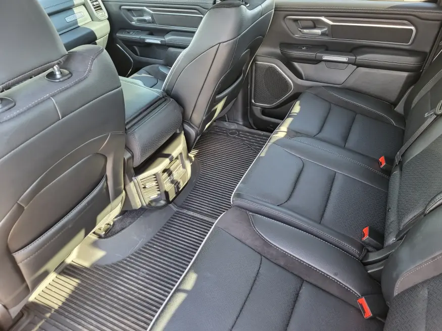 2025 RAM 1500 Laramie | Photo 21 of 24