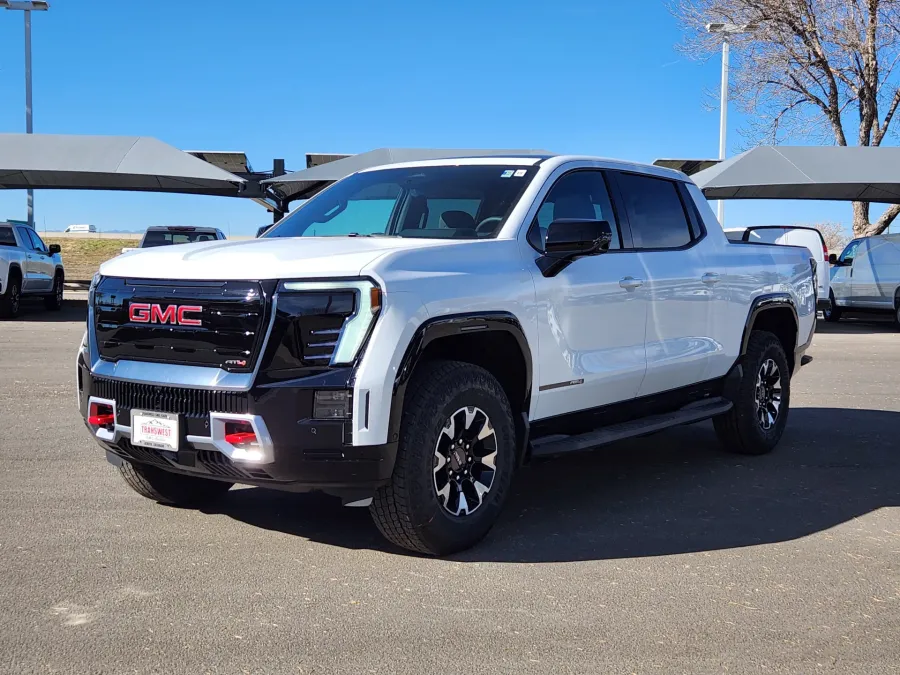 2026 GMC Sierra EV Extended Range AT4 | Photo 3 of 29