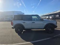 2022 Ford Bronco | Thumbnail Photo 6 of 23