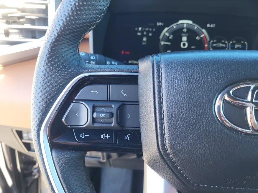 2023 Toyota Tundra 4WD 1794 Edition | Photo 12 of 23