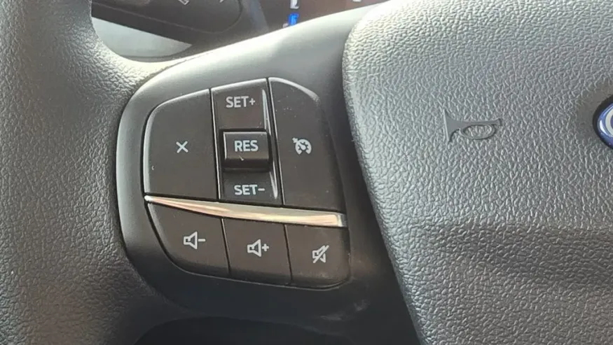 2026 Ford Maverick | Photo 24 of 36