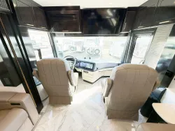 2027 Newmar Essex 4595 | Thumbnail Photo 6 of 31