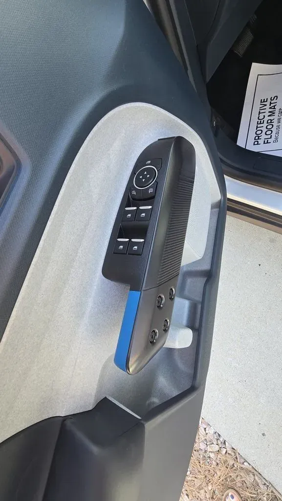 2026 Ford Maverick | Photo 12 of 28