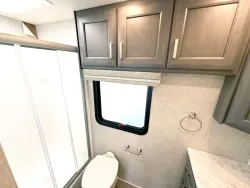 2023 Thor Inception 38MX | Thumbnail Photo 18 of 29