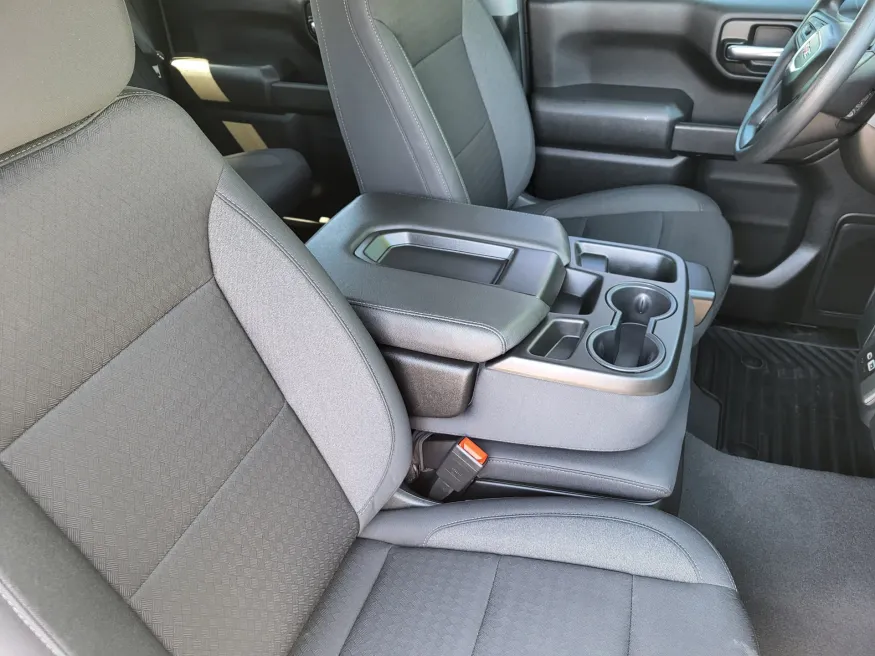2024 GMC Sierra 1500 Pro | Photo 12 of 24