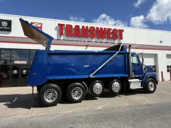 2023 Freightliner 122SD | Thumbnail Photo 9 of 18