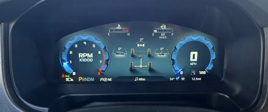 2025 Ford Bronco | Photo 15 of 28