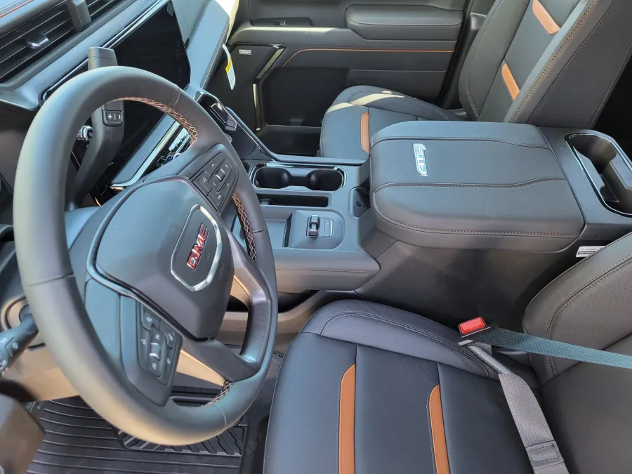 2026 GMC Sierra 2500HD AT4 | Photo 11 of 25