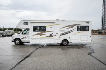 2014 Winnebago Access 31J