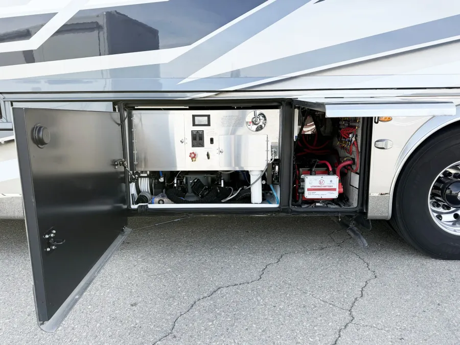 2024 Newmar King Aire 4531 | Photo 28 of 30