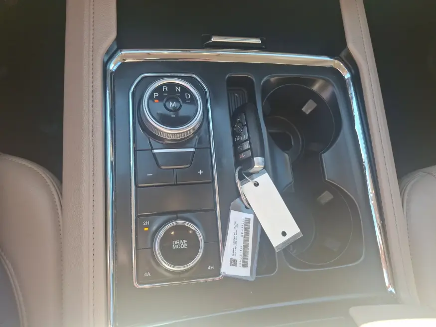 2024 Ford Expedition Max XLT | Photo 20 of 23