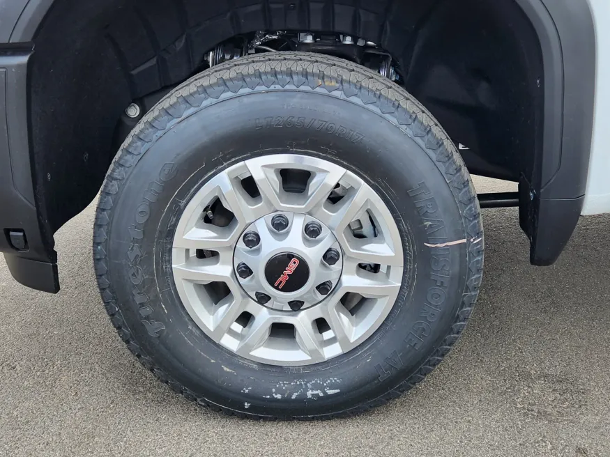 2026 GMC Sierra 2500HD Pro | Photo 6 of 24