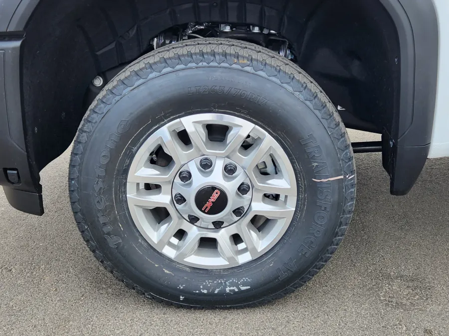 2026 GMC Sierra 2500HD Pro | Photo 6 of 24