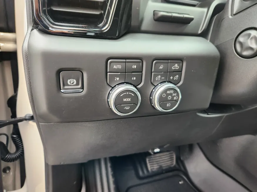 2026 GMC Sierra 1500 AT4X | Photo 6 of 30