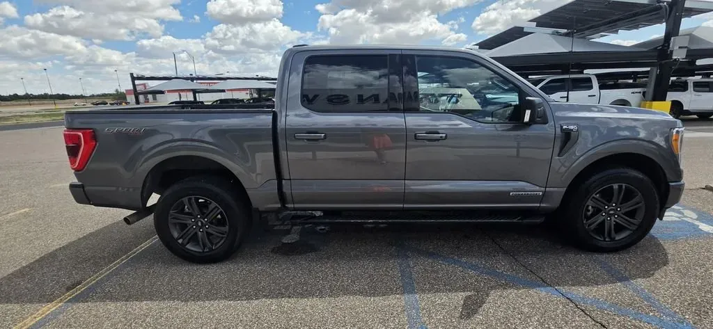 2023 Ford F-150 | Photo 5 of 30