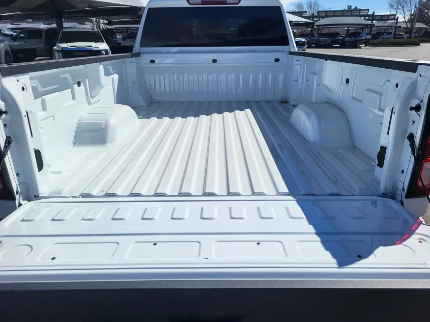 2026 GMC Sierra 2500HD Pro | Photo 29 of 30