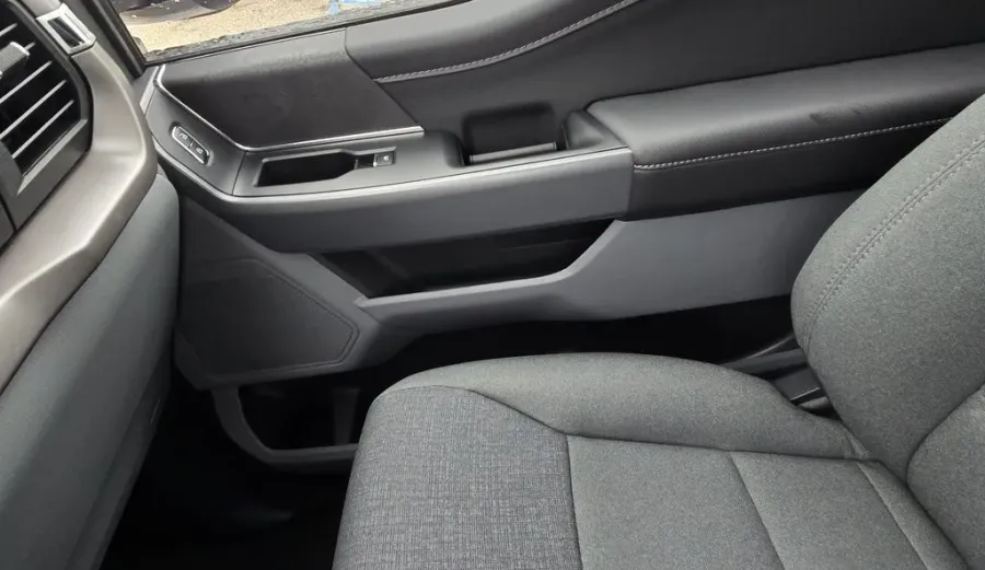 2025 Ford F-150 | Photo 26 of 29