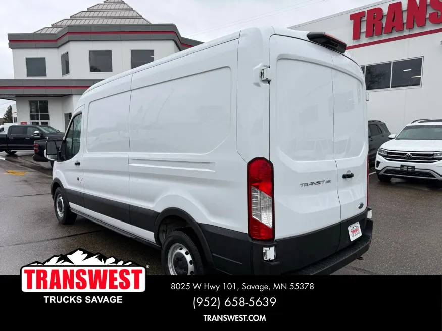 2022 Ford Transit-350 Base | Photo 2 of 20