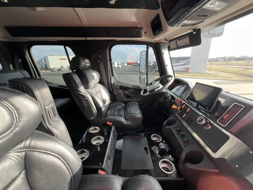 2024 Freightliner M2 106 Bolt | Photo 21 of 20