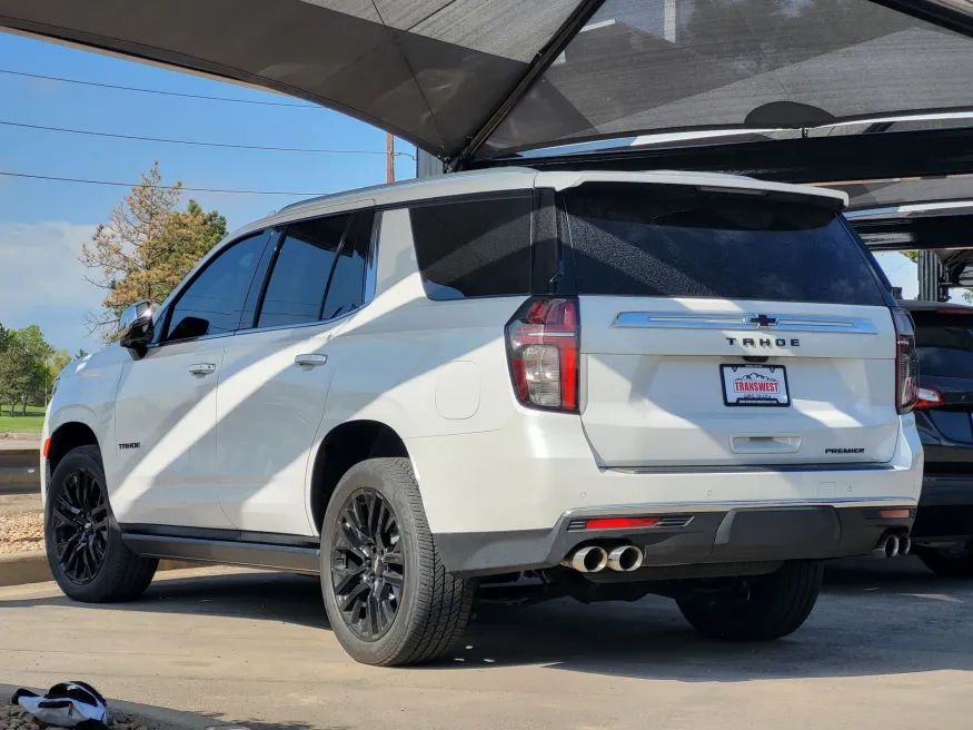 2023 Chevrolet Tahoe Premier | Photo 2 of 5