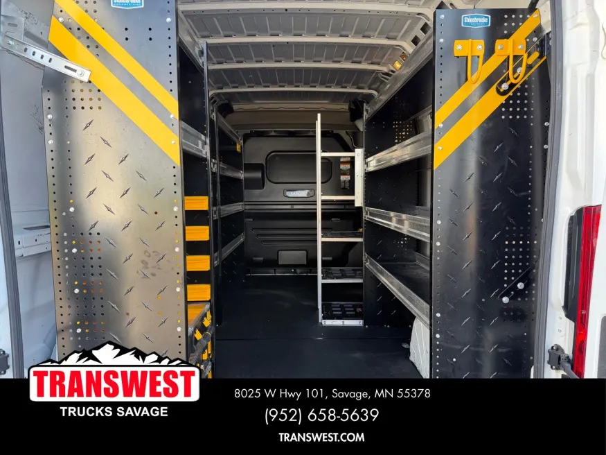 2023 RAM ProMaster 2500 High Roof | Photo 16 of 24