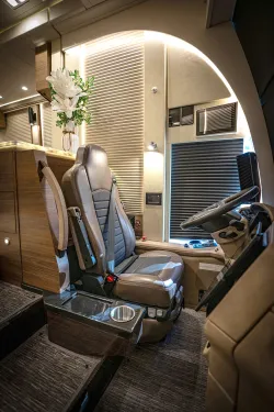 2026 Emerald Luxury Coaches Prevost H3-45 Triple Slide | Thumbnail Photo 3 of 20