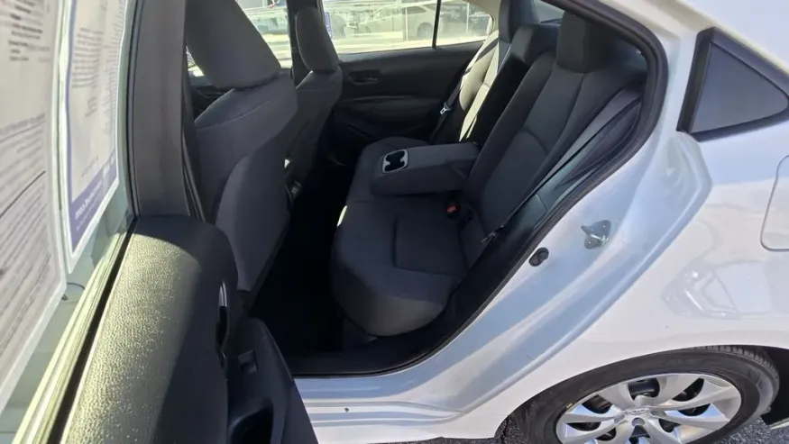 2024 Toyota Corolla | Photo 27 of 28