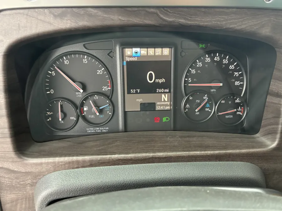 2026 Western Star 47X | Photo 11 of 11