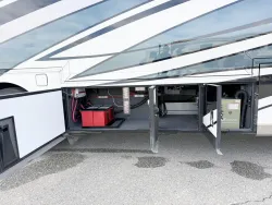 2023 Newmar Dutch Star 3736 | Thumbnail Photo 31 of 30