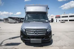 2026 Tiffin Wayfarer 25XLW | Thumbnail Photo 5 of 16