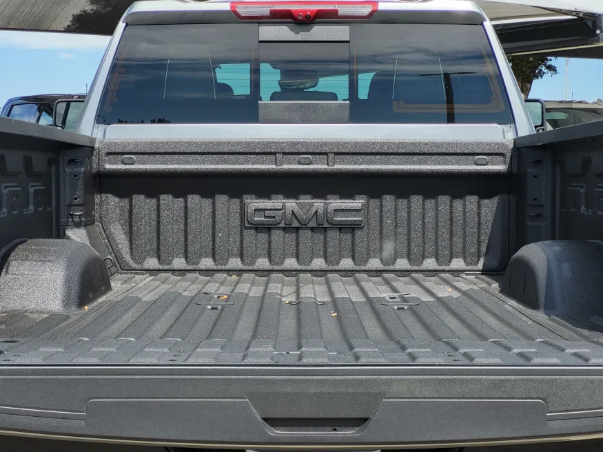 2026 GMC Sierra 2500HD AT4X | Photo 24 of 25