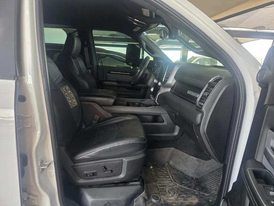 2025 Jeep Grand Cherokee Altitude | Photo 29 of 31