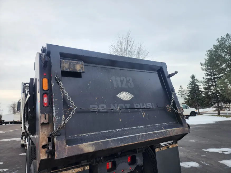 2023 Western Star 47X | Photo 8 of 14