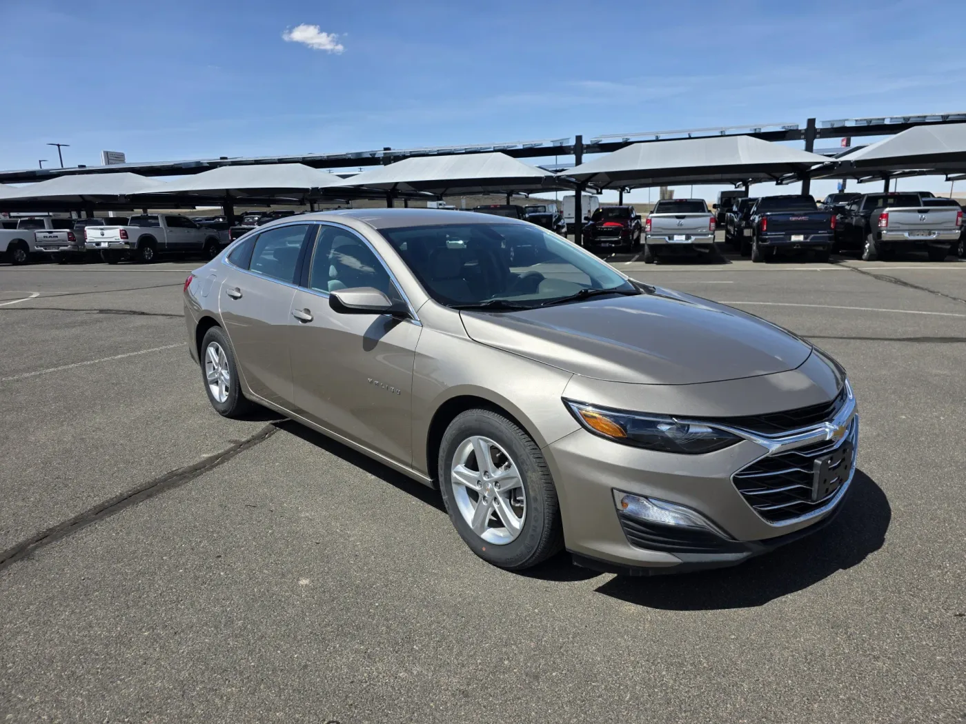 2022 Chevrolet Malibu LS | Photo 3 of 21