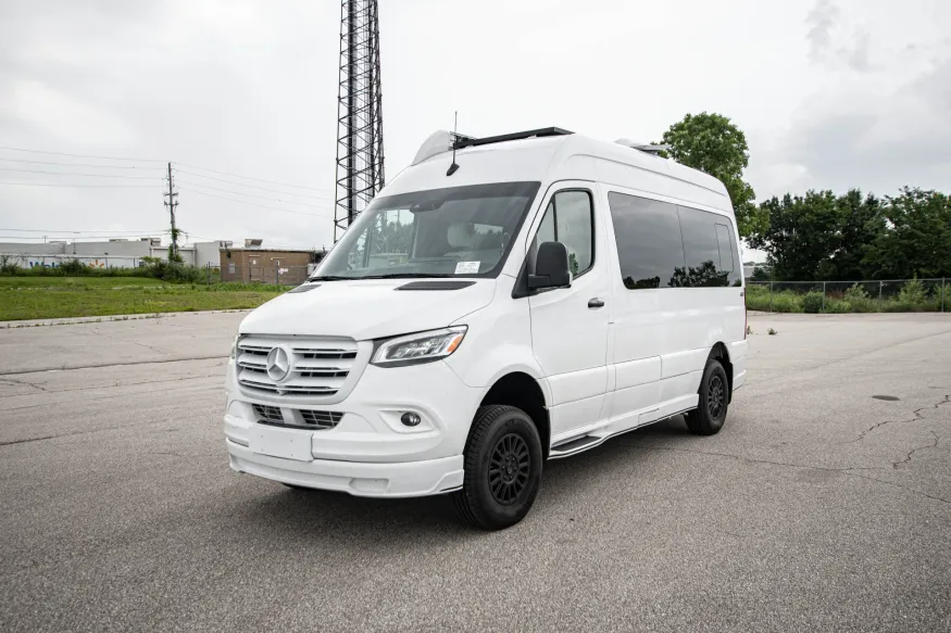 2025 Tiffin GT1 19 AG | Photo 6 of 21