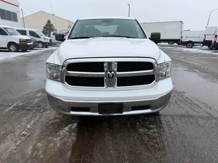 2024 RAM 1500 Classic SLT | Photo 7 of 21