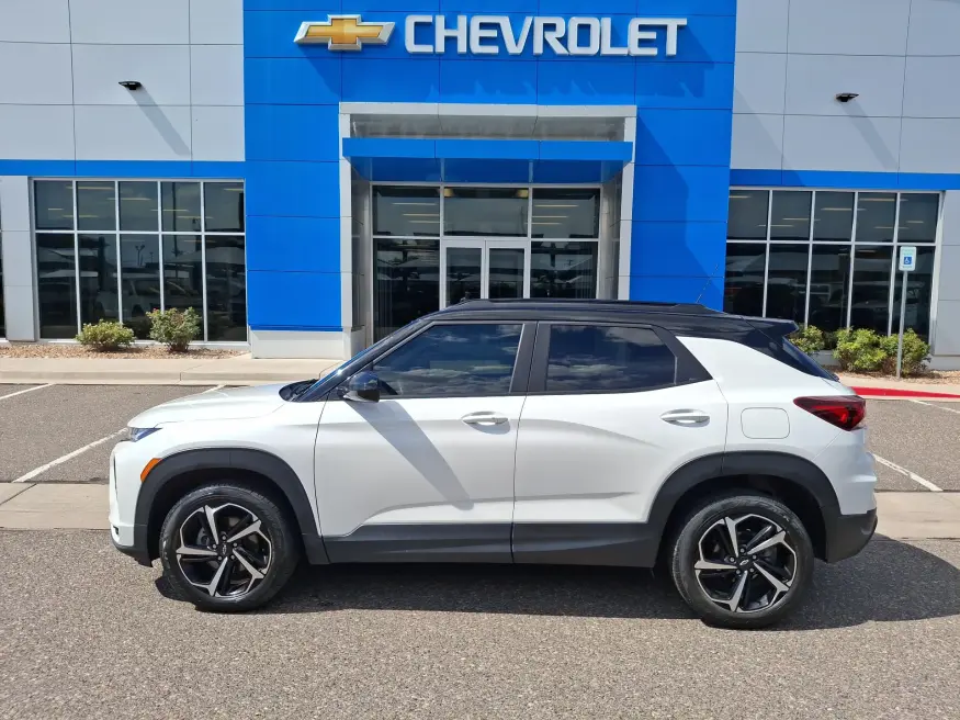 2022 Chevrolet Trailblazer RS | Photo 1 of 18