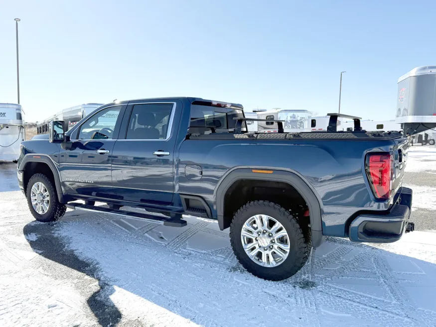 2020 GMC 3500HD Crew Cab Sierra Denali | Photo 11 of 22